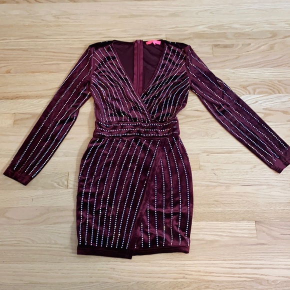 Burgundy Velvet Dress - Picture 1 of 2